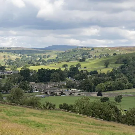 1 Riverside * Burnsall