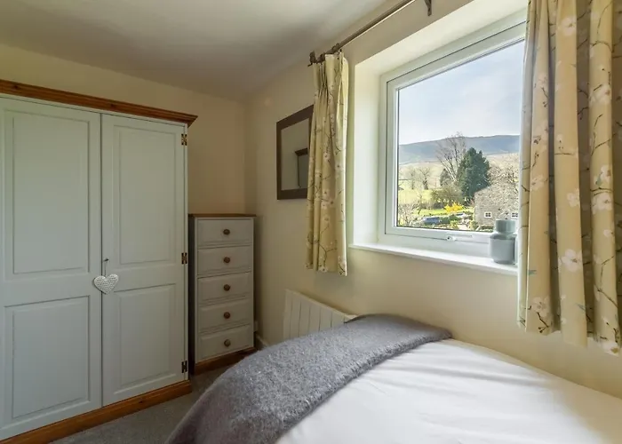 1 Riverside Burnsall