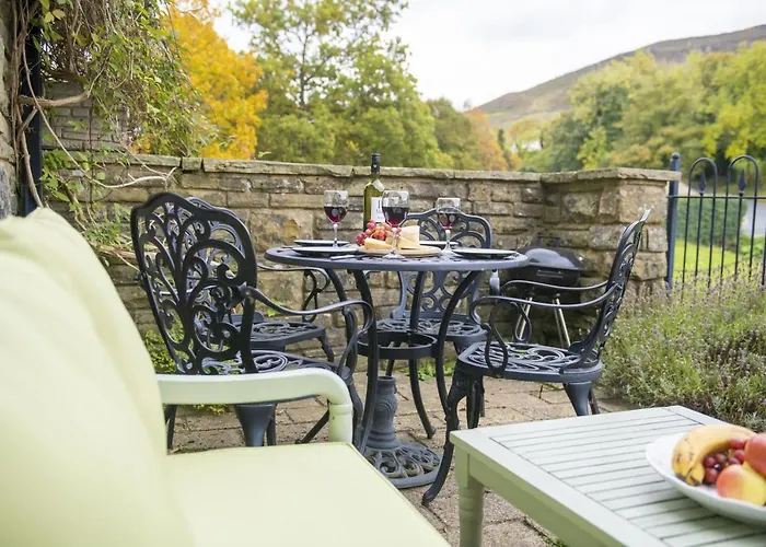 1 Riverside * Burnsall